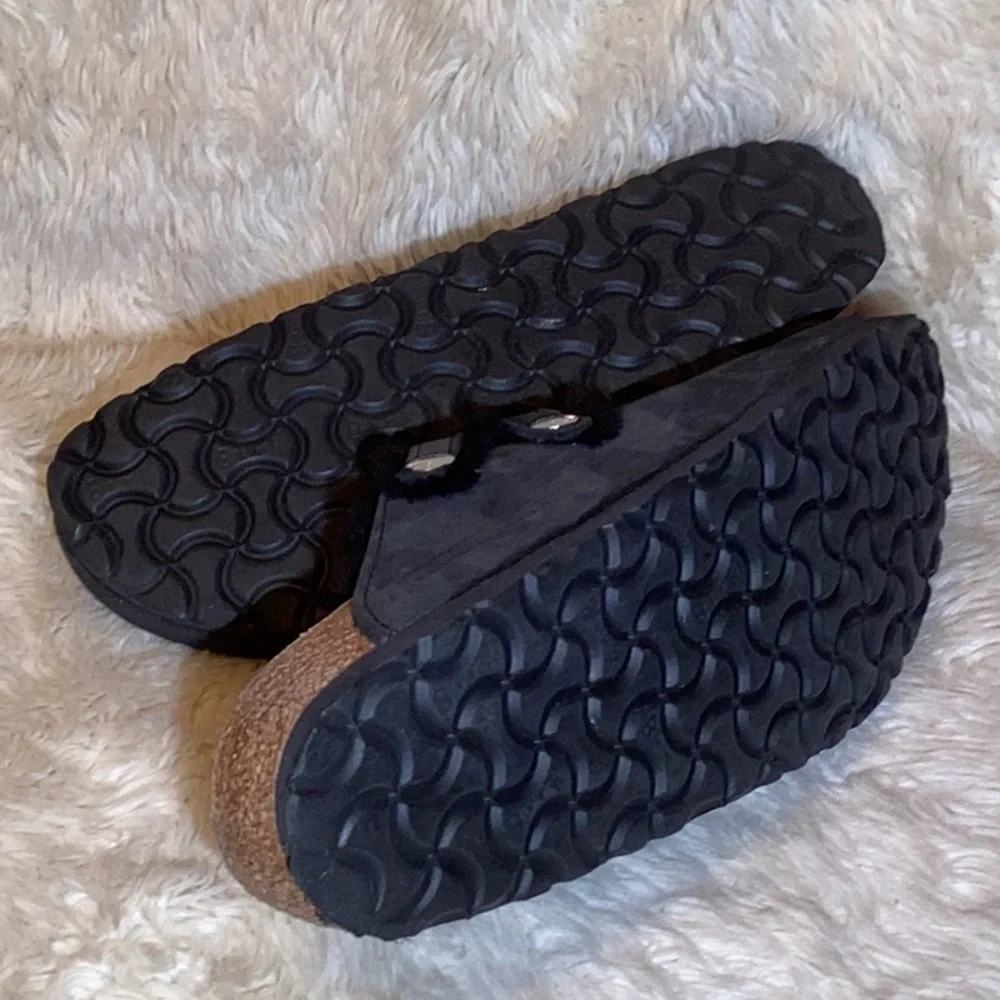 Birkenstock black leather women size 7